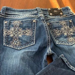 Miss Me easy Capri Jean